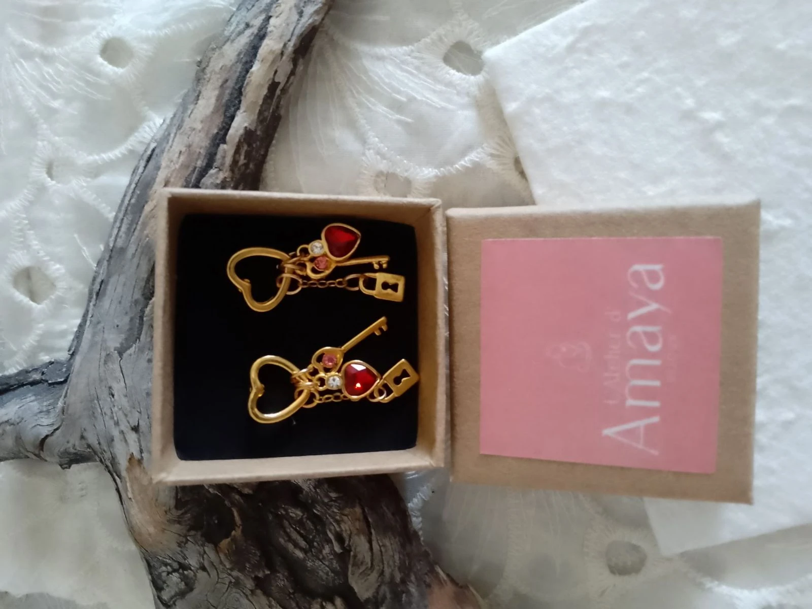 Pendientes bohemios corazones candados llaves doradas – photo 2